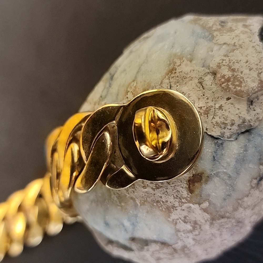 Marc By Marc Jacobs Goldtone Katie Logo Link Bracelet - Picture 4 of 9